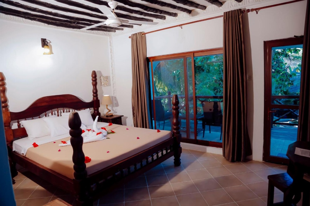 Langi Langi Beach Bungalows Main image